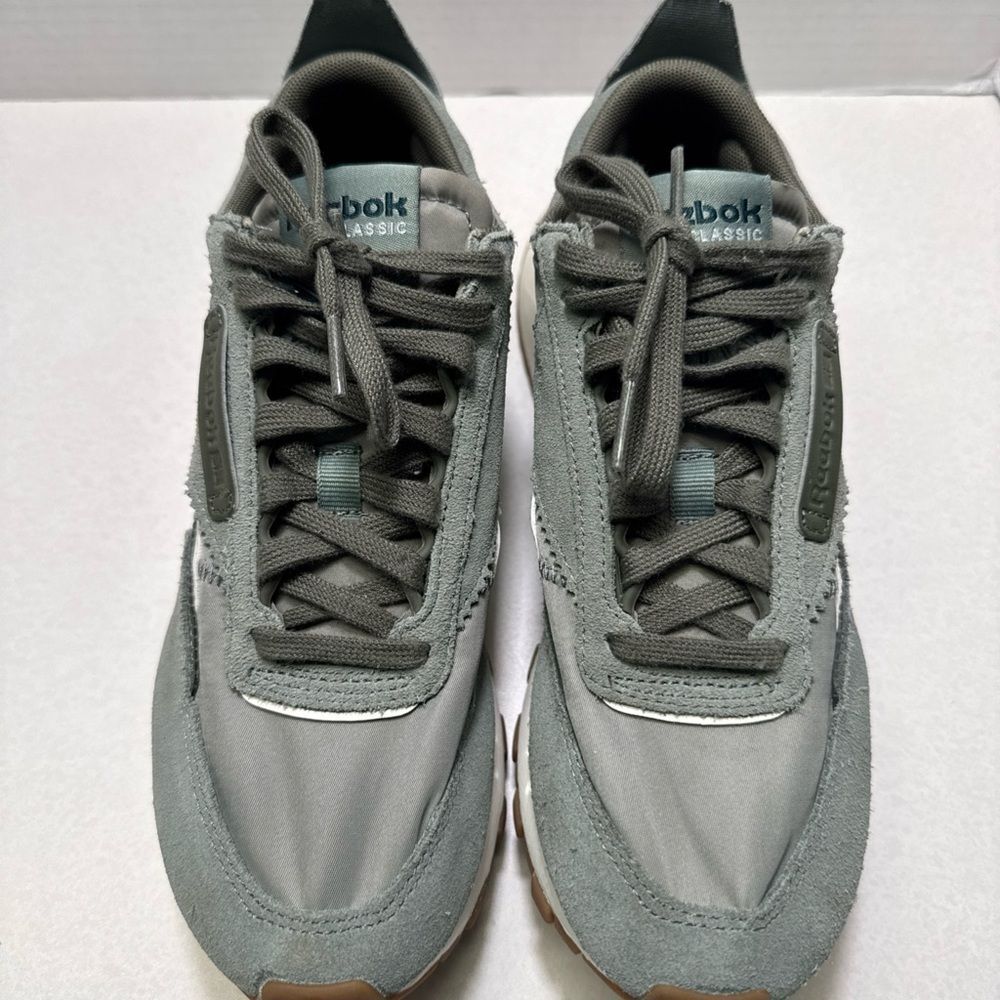 Reebok CL Legacy B-grade FY7560 Green Running Men shoes size 6 - New Without Box
